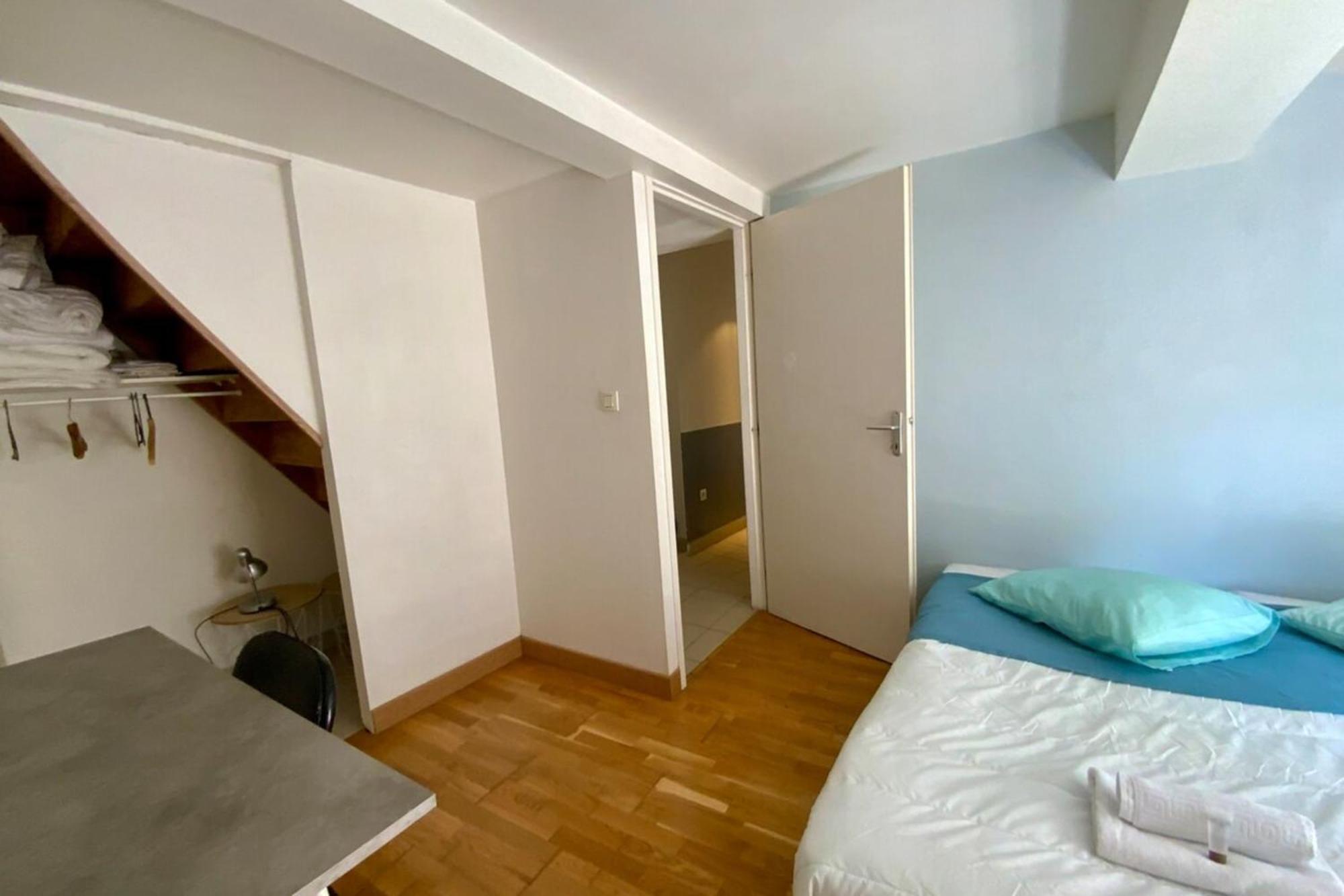 The Triplex- 3 Bedrooms In The Escutcheon! Montpellier Exterior foto